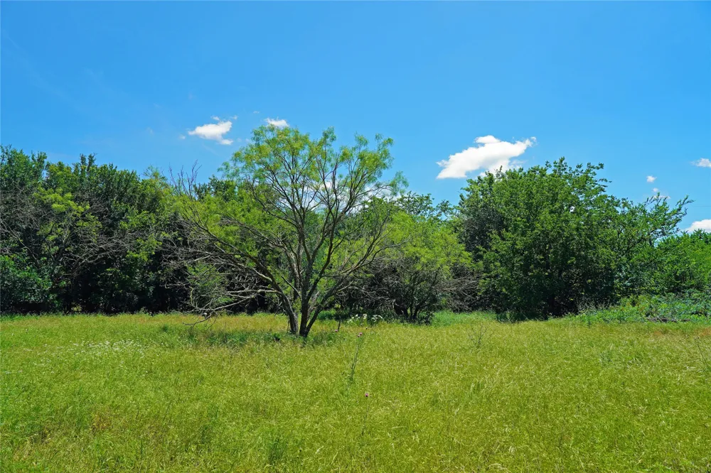 36 FM 2210 Perrin, TX 76486