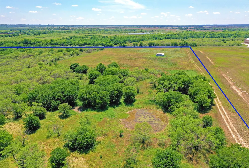 36 FM 2210 Perrin, TX 76486