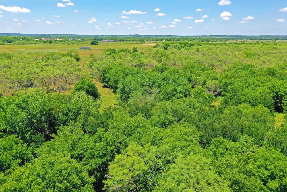 36 FM 2210 Perrin, TX 76486