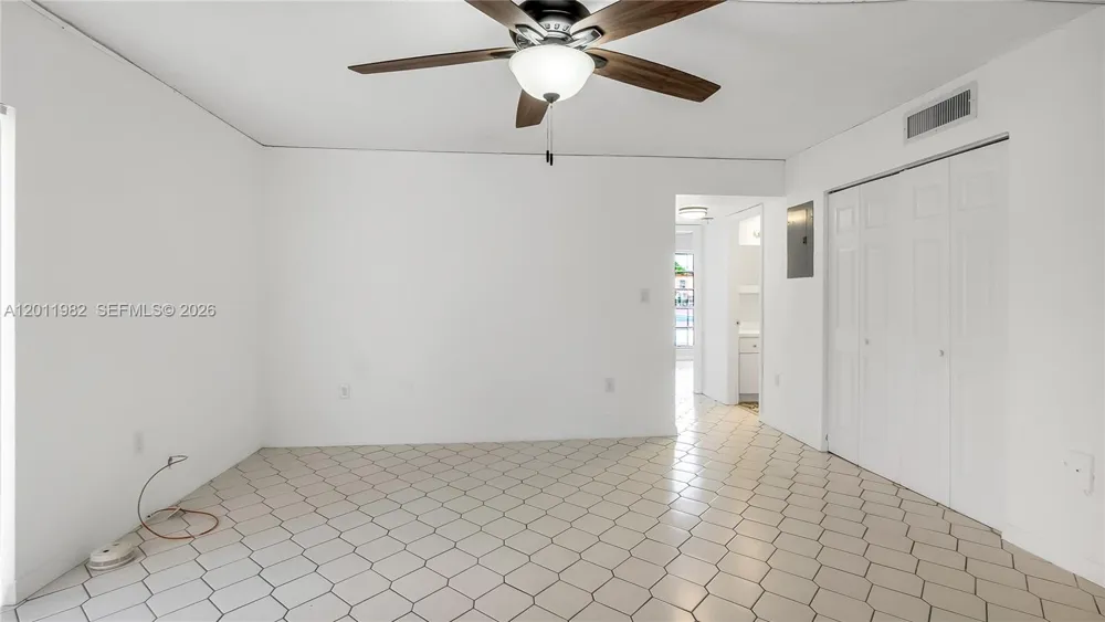 7231 Miami Lakes Dr #C5 Miami Lakes, FL 33014