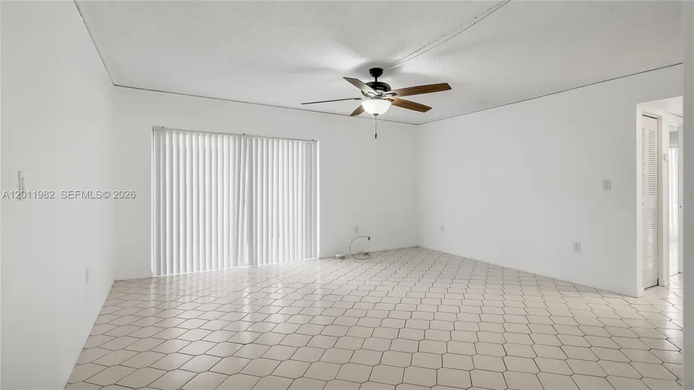 7231 Miami Lakes Dr #C5 Miami Lakes, FL 33014