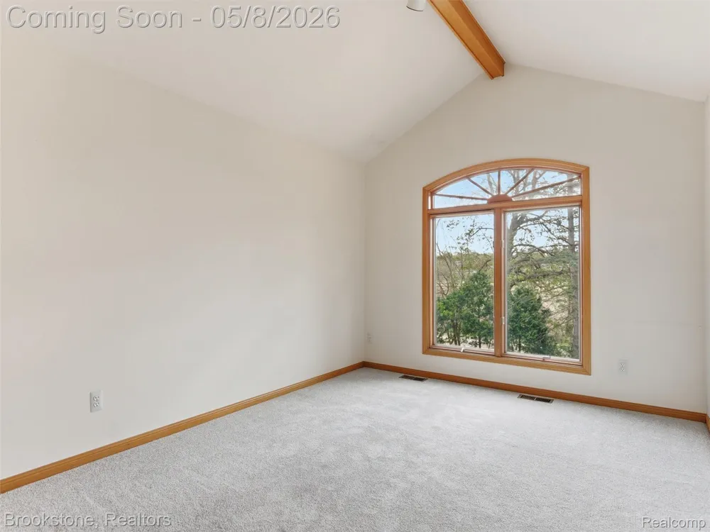 6512 White Lake Road Clarkston City, MI 48346
