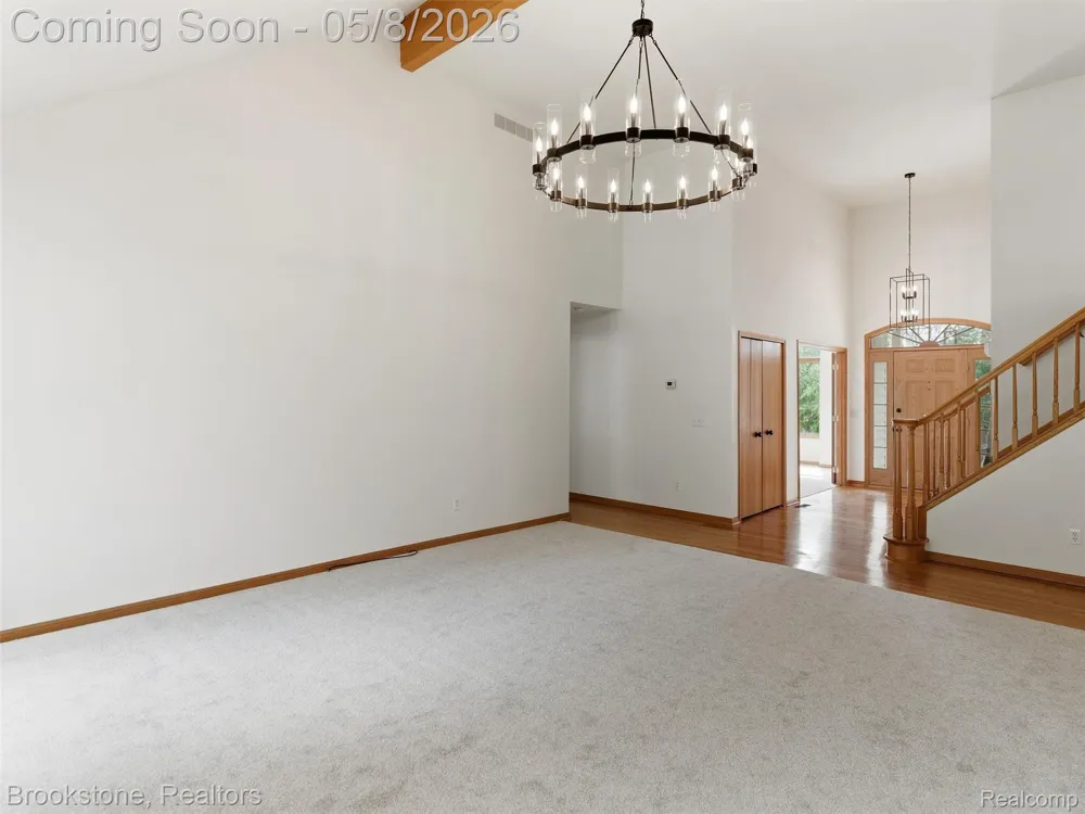 6512 White Lake Road Clarkston City, MI 48346