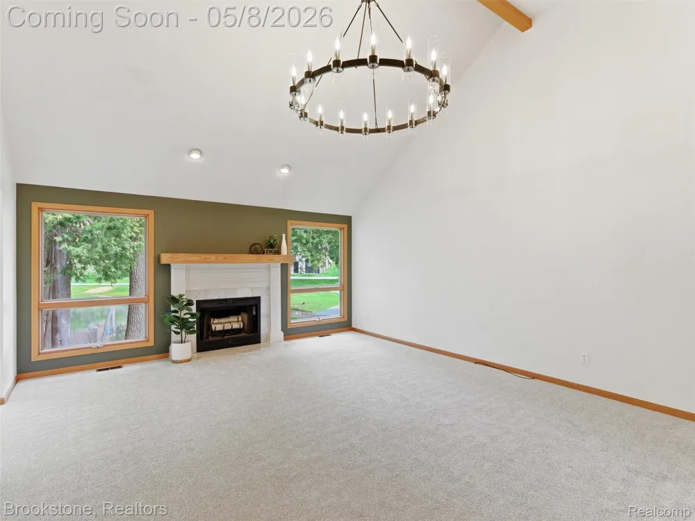 6512 White Lake Road Clarkston City, MI 48346