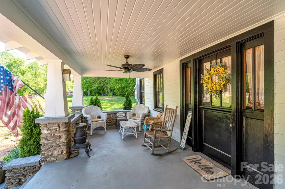 2355 Soco Road Maggie Valley, NC 28751