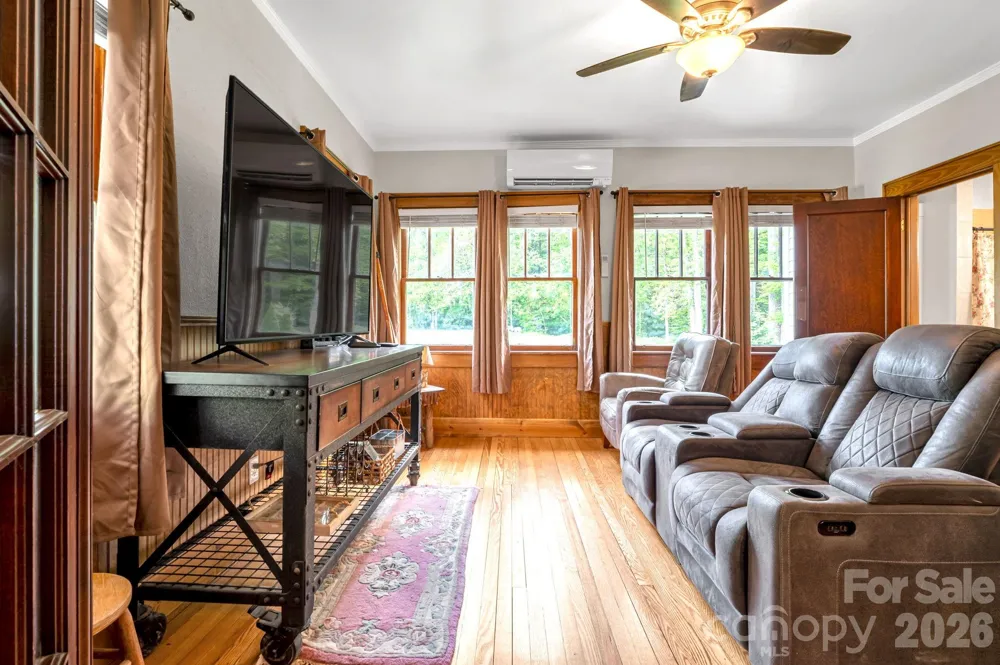 2355 Soco Road Maggie Valley, NC 28751