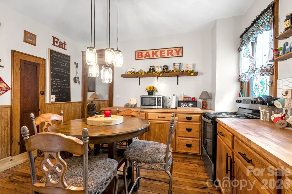 2355 Soco Road Maggie Valley, NC 28751