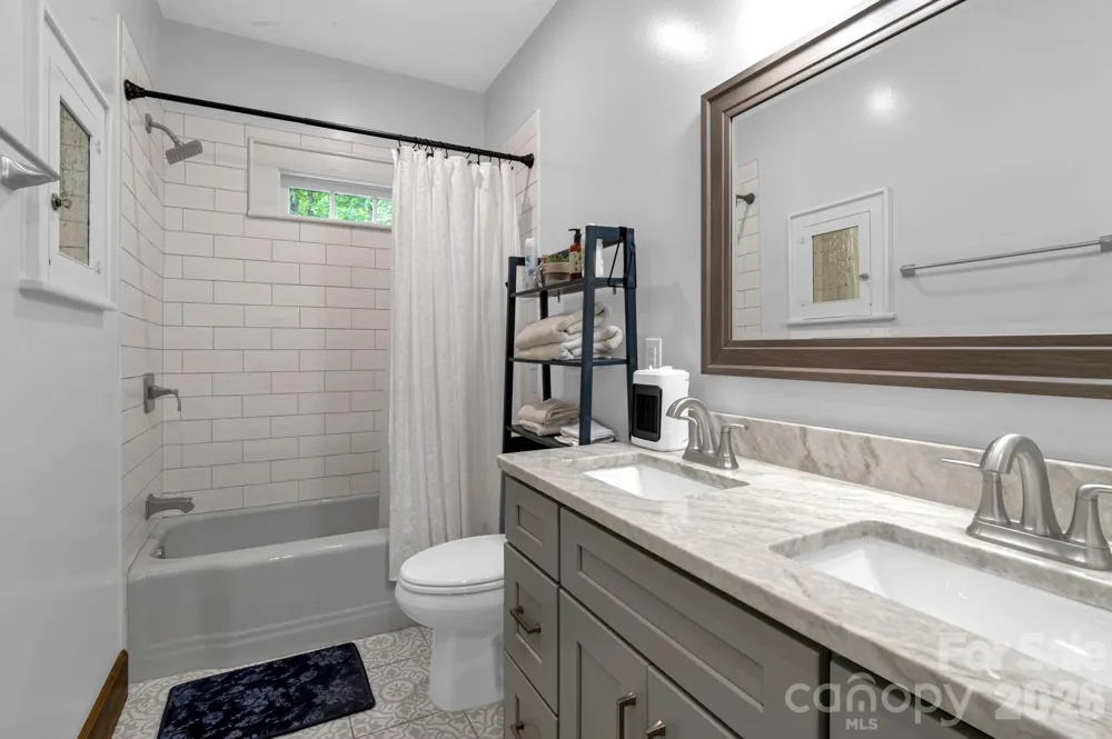 2355 Soco Road Maggie Valley, NC 28751