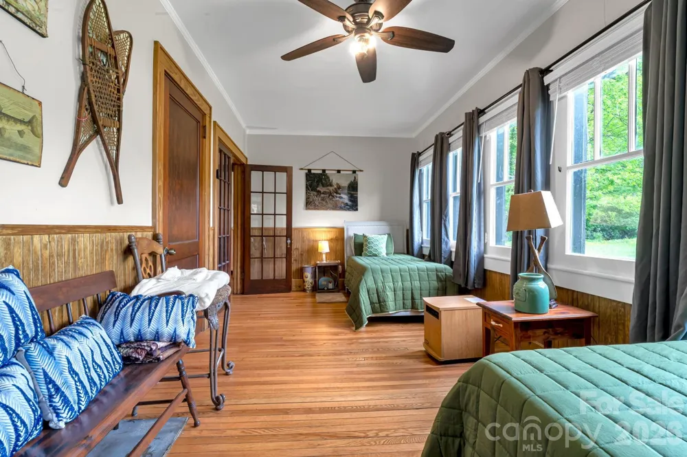 2355 Soco Road Maggie Valley, NC 28751