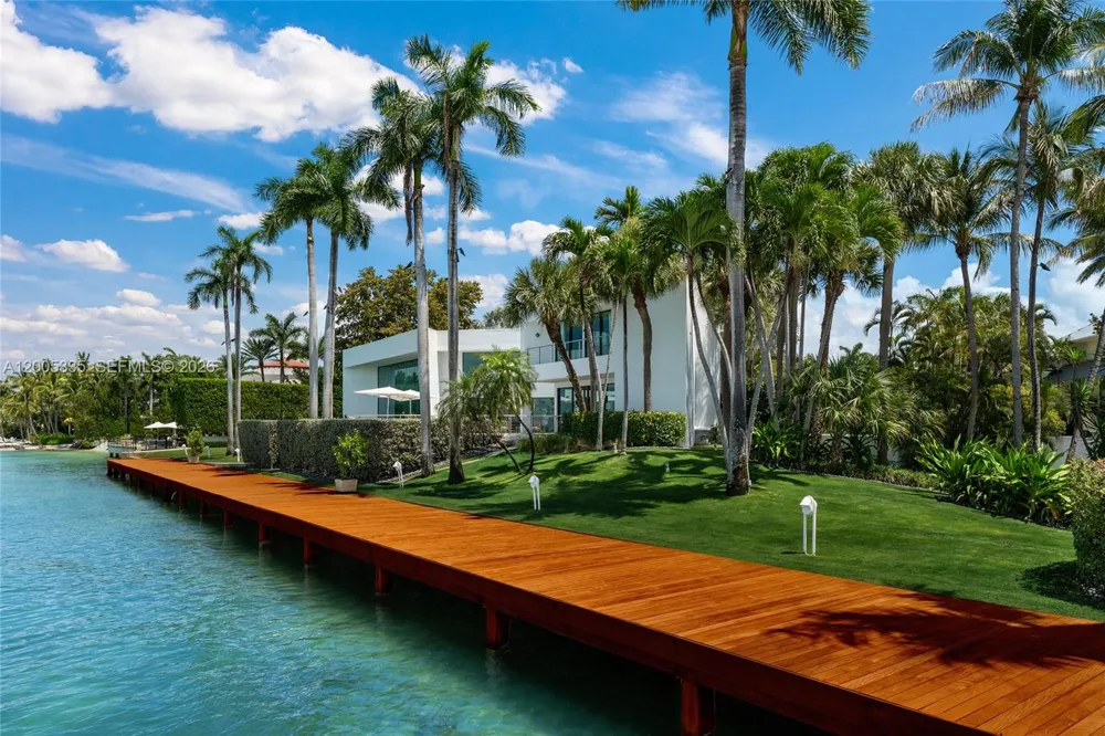 485 W Matheson Dr Key Biscayne, FL 33149