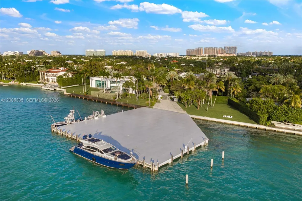 485 W Matheson Dr Key Biscayne, FL 33149