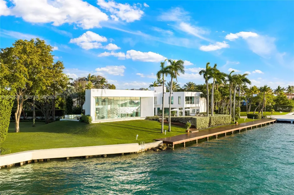 485 W Matheson Dr Key Biscayne, FL 33149