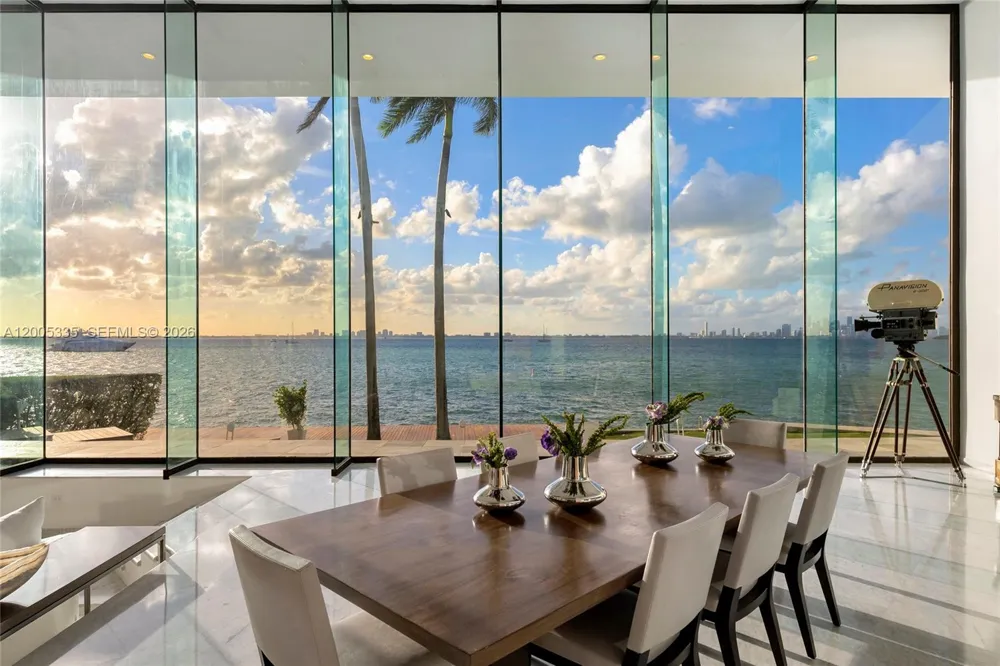485 W Matheson Dr Key Biscayne, FL 33149
