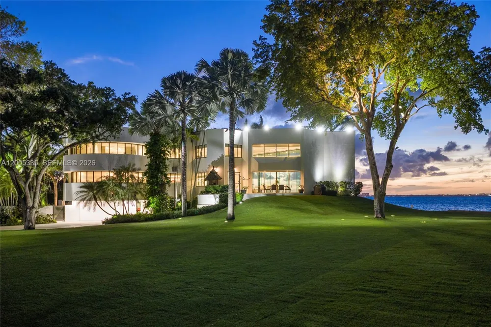 485 W Matheson Dr Key Biscayne, FL 33149