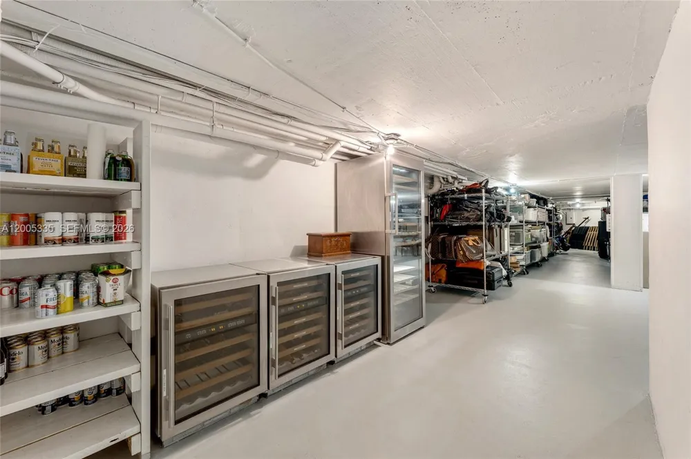 485 W Matheson Dr Key Biscayne, FL 33149