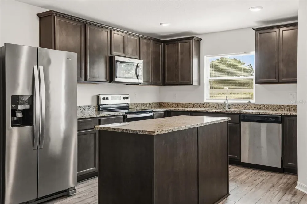1758 WITHERNSEA COURT Tavares, FL 32778