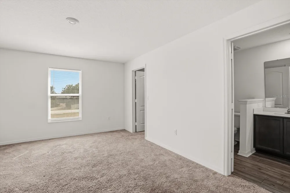 1758 WITHERNSEA COURT Tavares, FL 32778