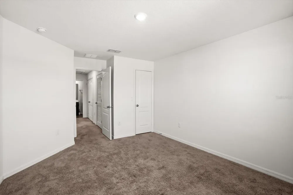 1758 WITHERNSEA COURT Tavares, FL 32778