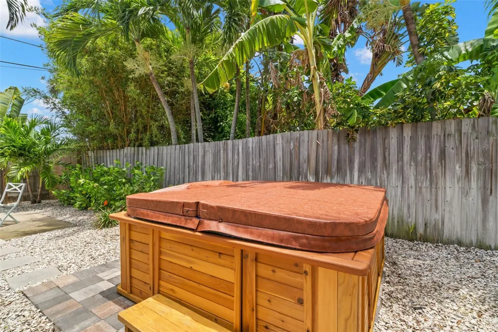 517 79TH AVENUE St Pete Beach, FL 33706