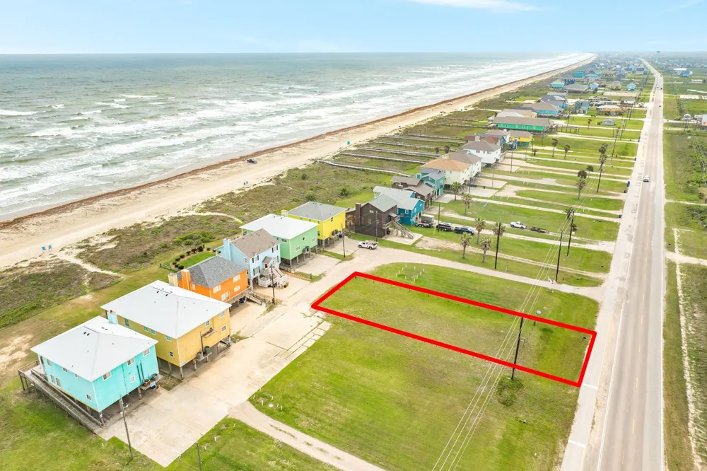 2442 Bluewater Highway Surfside Beach, TX 77541