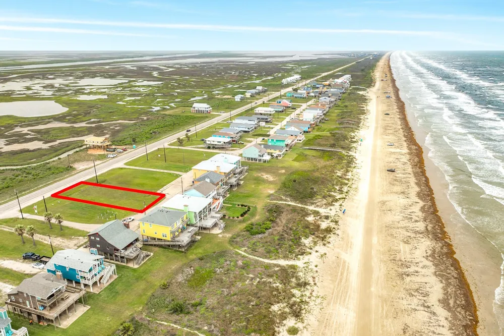 2442 Bluewater Highway Surfside Beach, TX 77541