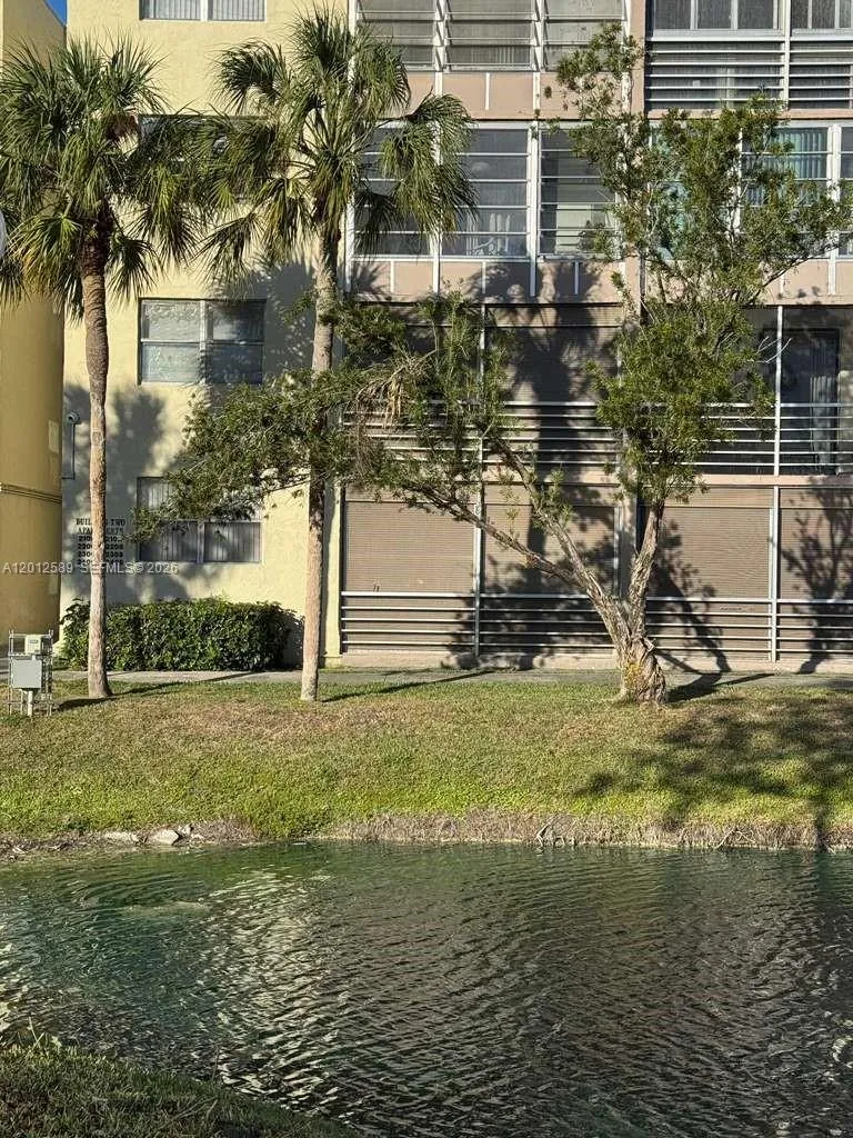 1810 SW 81st Ave #2106 North Lauderdale, FL 33068