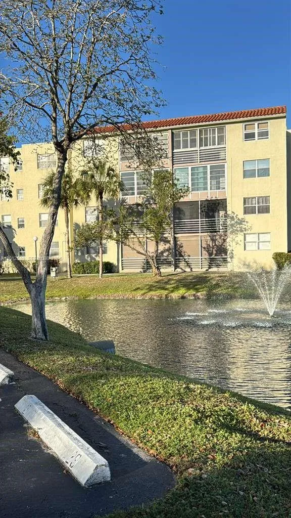 1810 SW 81st Ave #2106 North Lauderdale, FL 33068