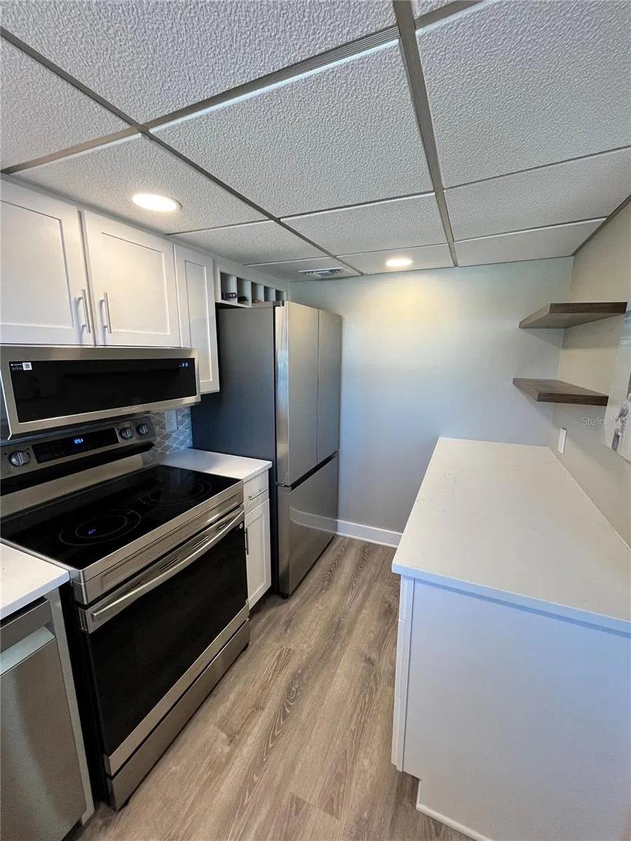 2727 75TH STREET W #7A14 Bradenton, FL 34209
