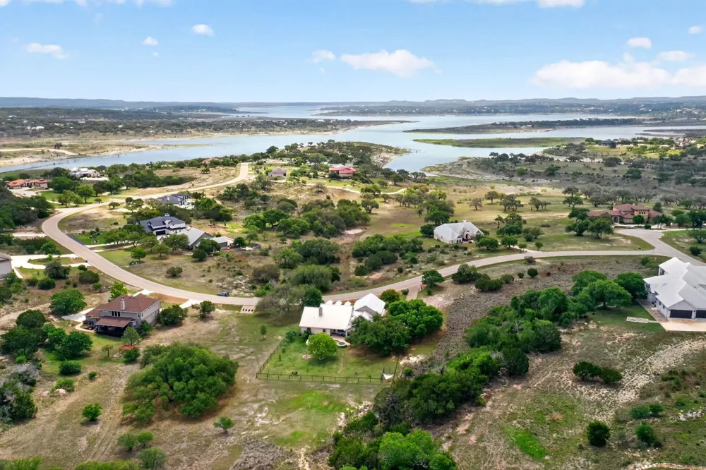 123 GROSBEAK DRIVE Spring Branch, TX 78070
