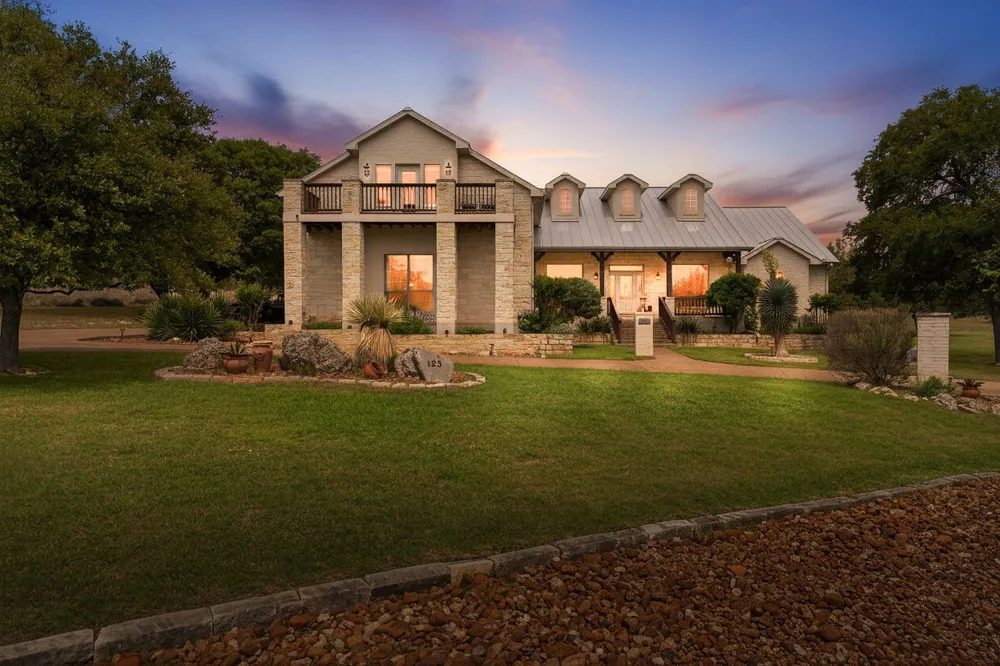 123 GROSBEAK DRIVE Spring Branch, TX 78070