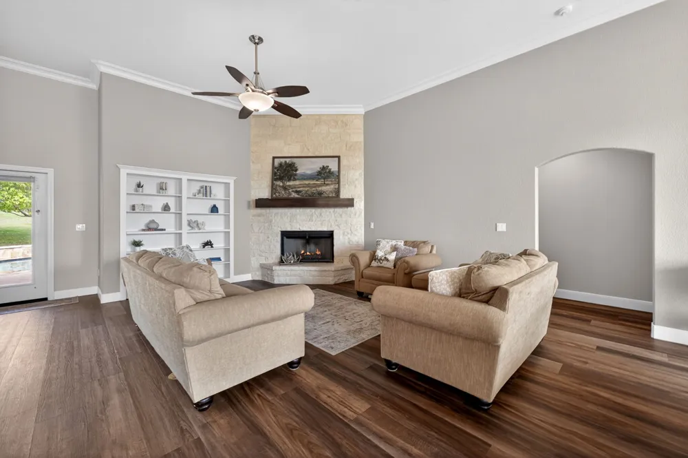 123 GROSBEAK DRIVE Spring Branch, TX 78070