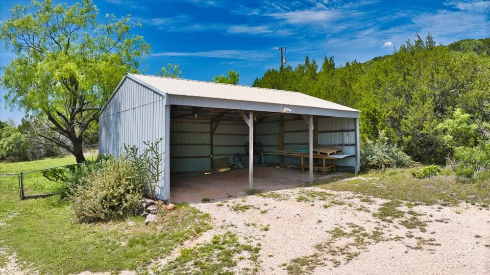 1630 County Road 335 Burnet, TX 78611