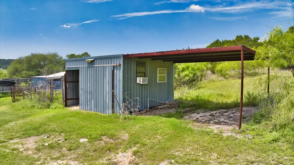 1630 County Road 335 Burnet, TX 78611