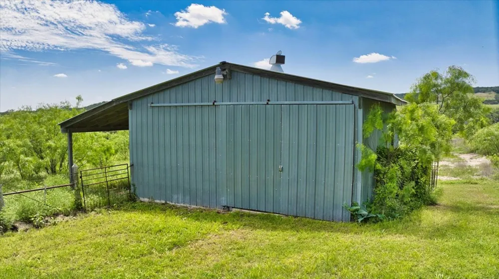 1630 County Road 335 Burnet, TX 78611