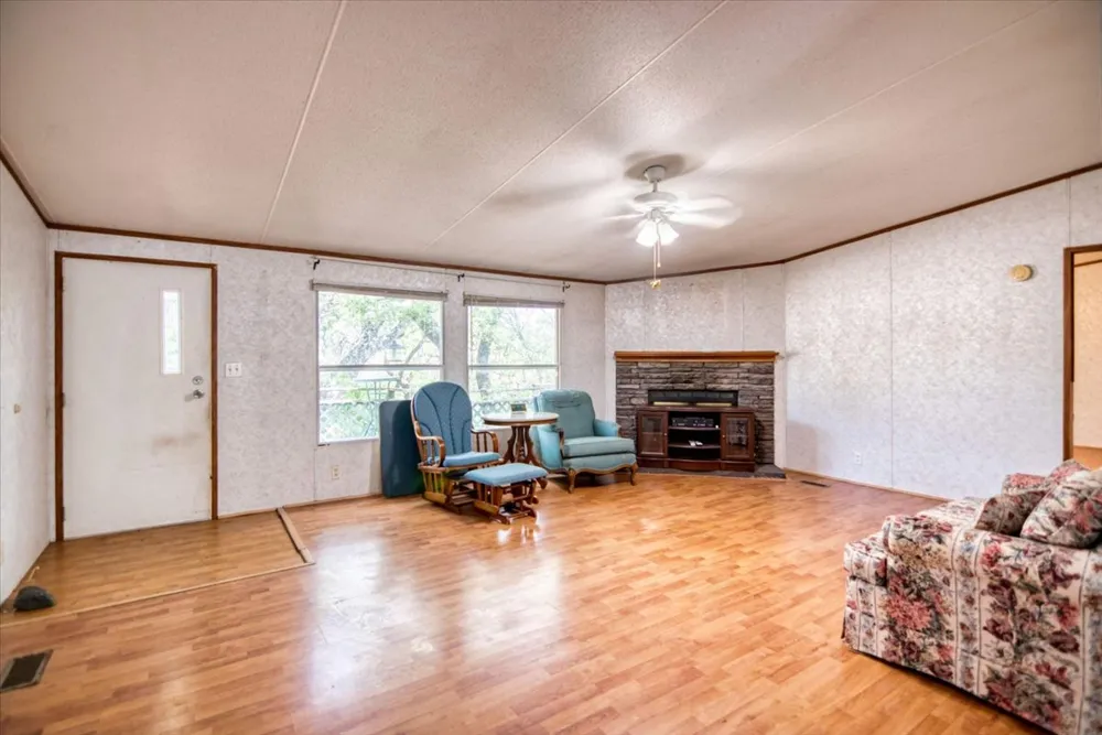 1630 County Road 335 Burnet, TX 78611