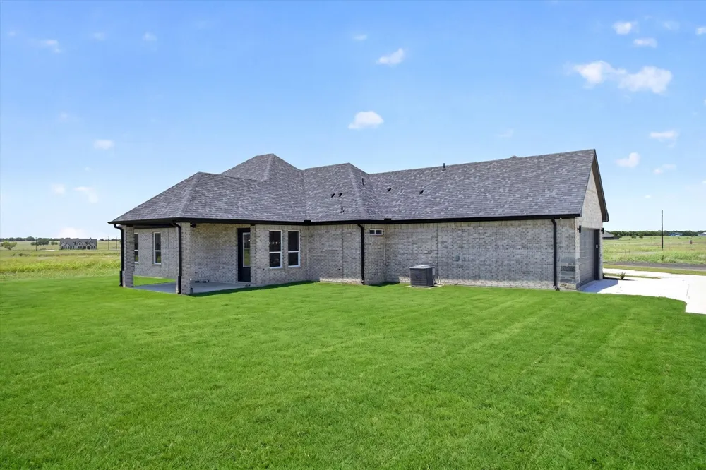 215 Regina Street Celeste, TX 75452