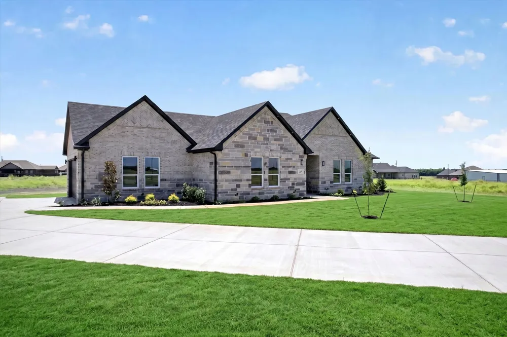 215 Regina Street Celeste, TX 75452