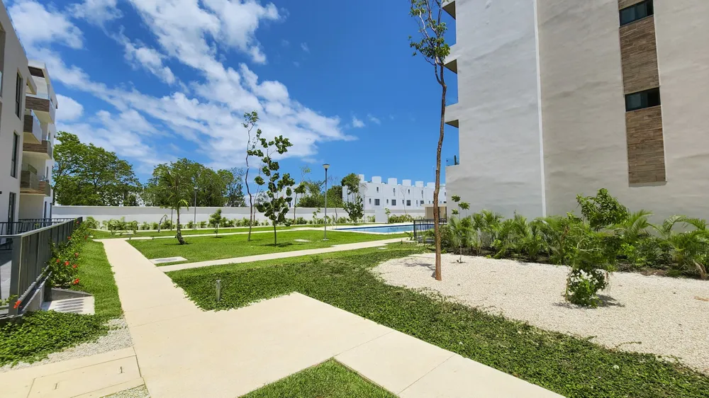 248 Manzana Lote 4 #B204 Playa del Carmen, OS 77718