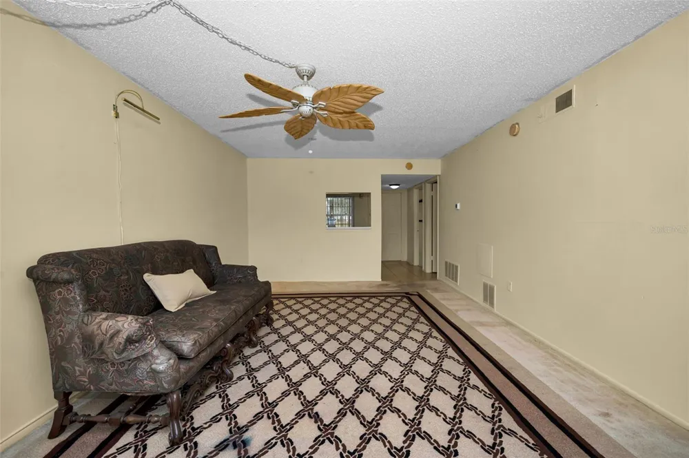 936 VIRGINIA STREET #201 Dunedin, FL 34698