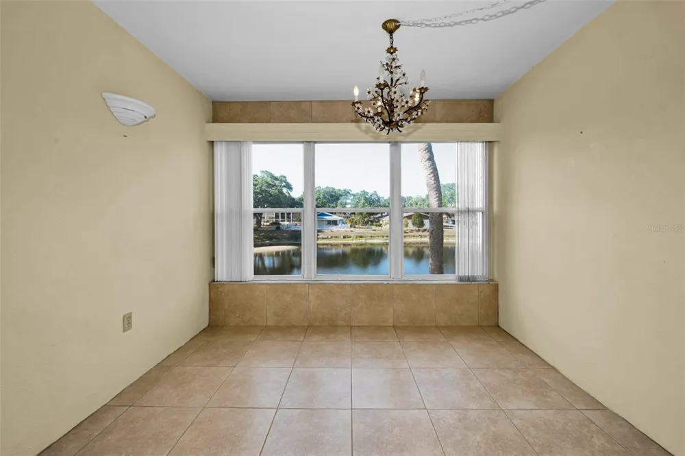 936 VIRGINIA STREET #201 Dunedin, FL 34698