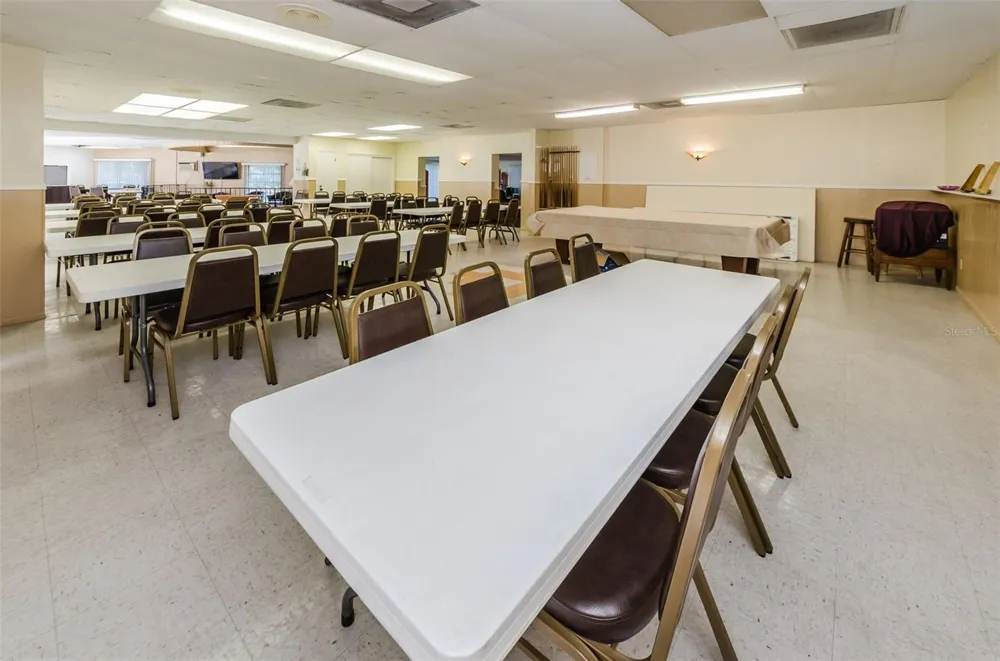 936 VIRGINIA STREET #201 Dunedin, FL 34698