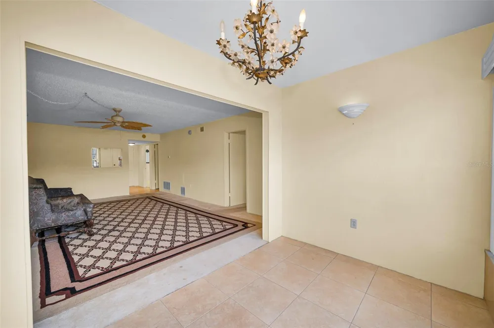 936 VIRGINIA STREET #201 Dunedin, FL 34698