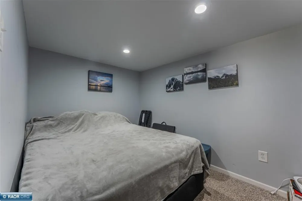 8335 Boulder Ridge Drive Cook, MN 55723