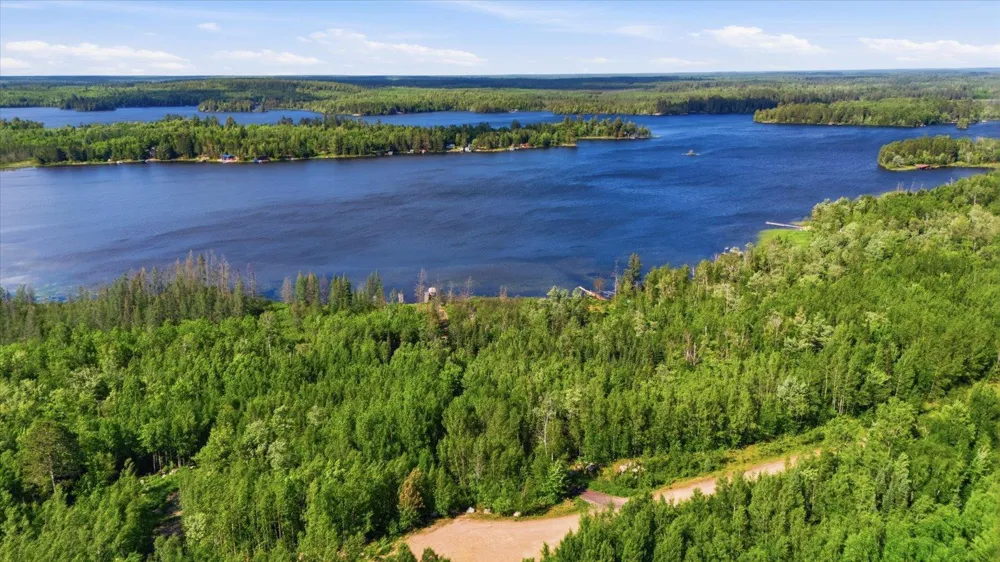 8335 Boulder Ridge Drive Cook, MN 55723