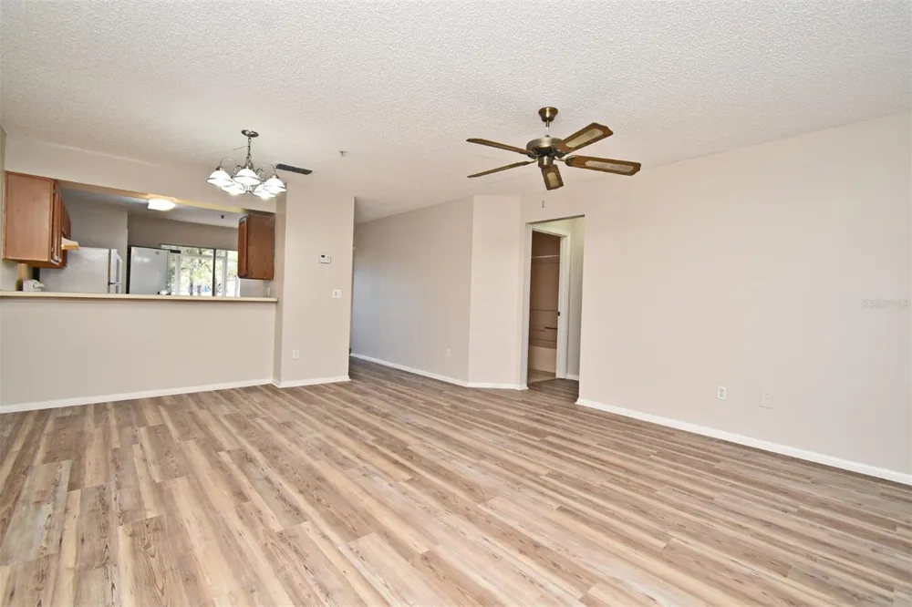 144 RESERVE CIRCLE #112 Oviedo, FL 32765