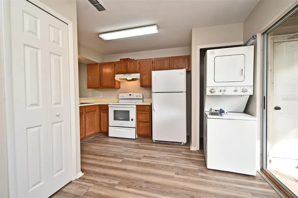 144 RESERVE CIRCLE #112 Oviedo, FL 32765