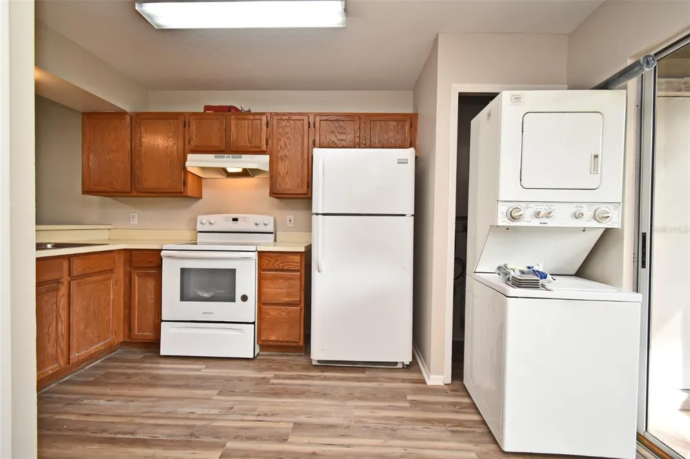 144 RESERVE CIRCLE #112 Oviedo, FL 32765