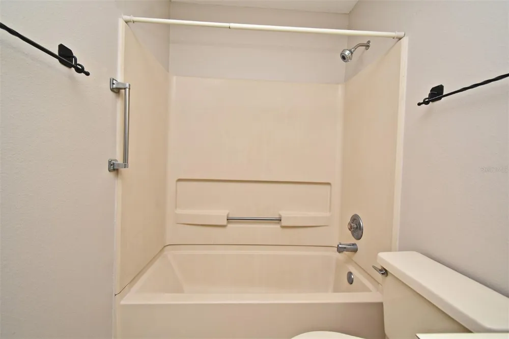 144 RESERVE CIRCLE #112 Oviedo, FL 32765