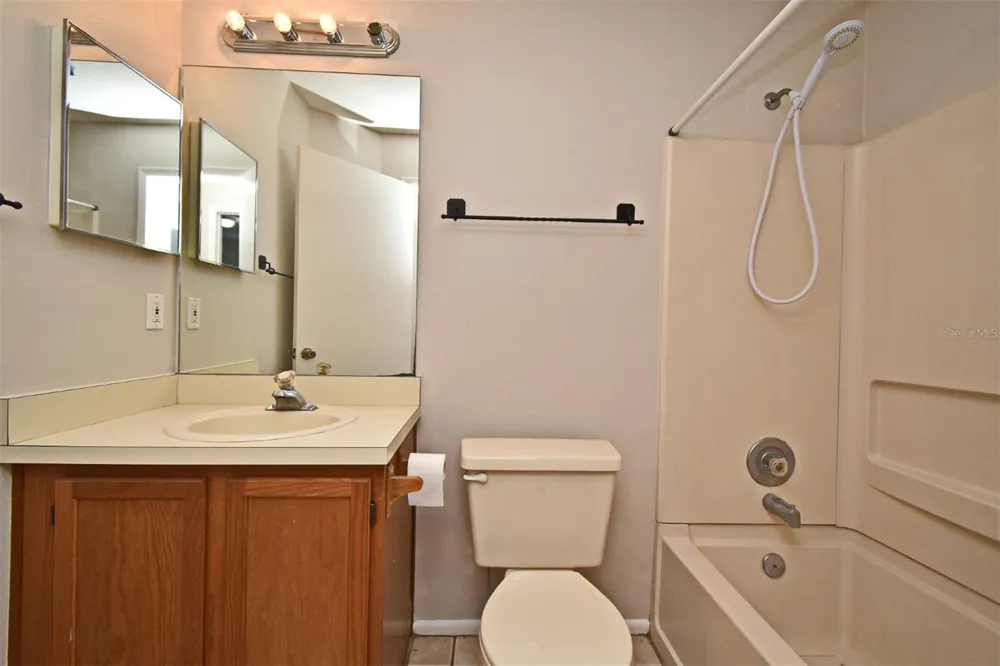 144 RESERVE CIRCLE #112 Oviedo, FL 32765