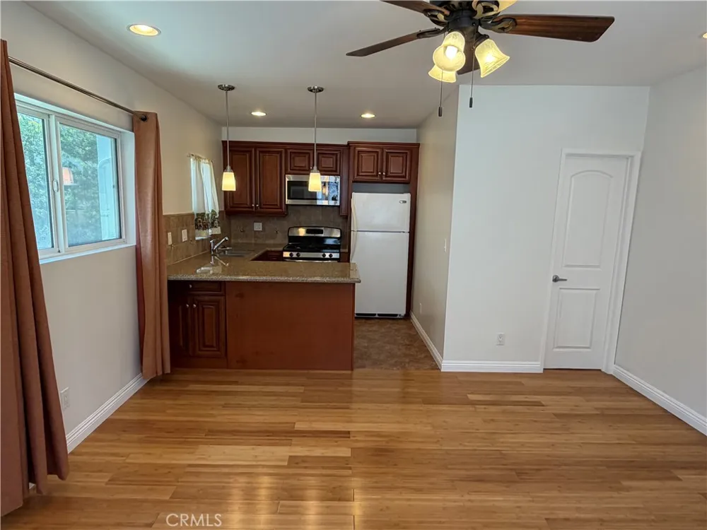 11267 Otsego Street North Hollywood, CA 91601